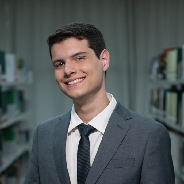 Roger Gonçalves Saluci